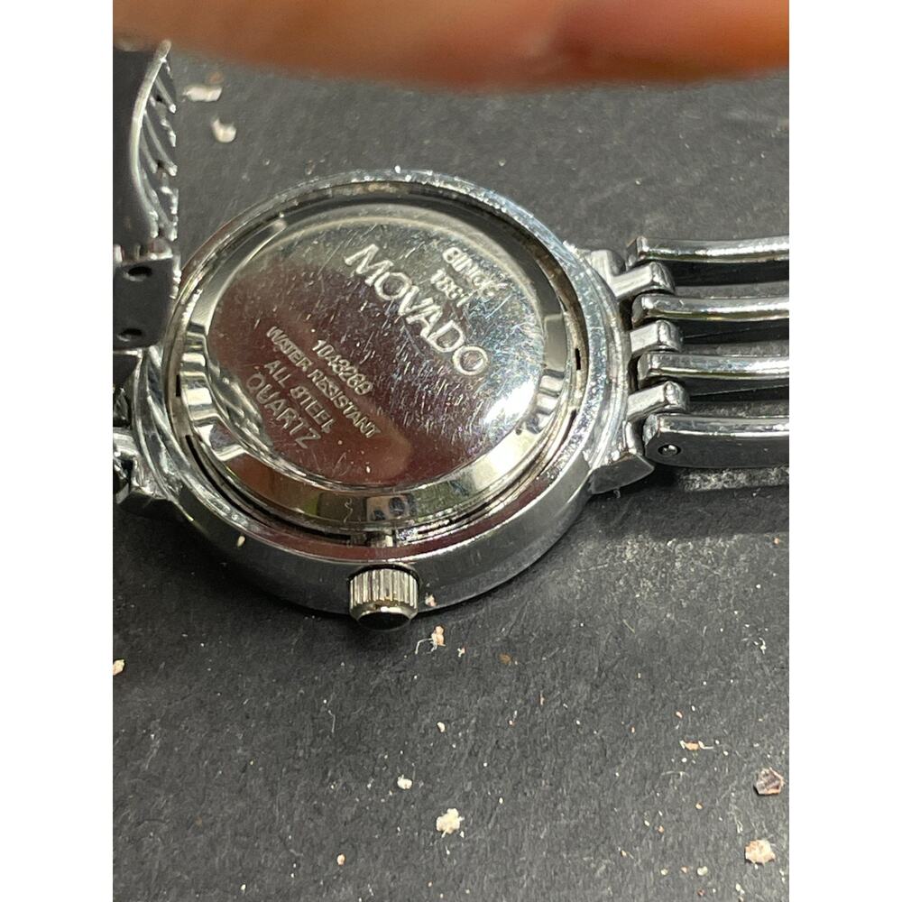 Movado Esperanza 27mm Silver Tone Black Dial Stainless Steel Women's Wristwatch - Picture 6 of 9